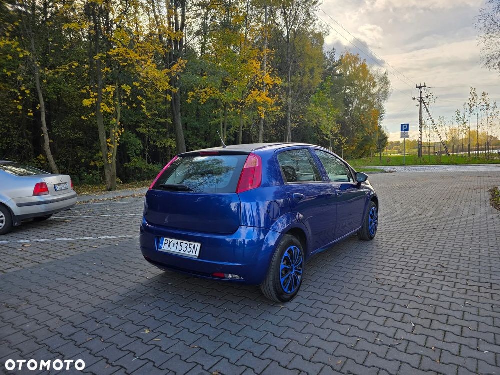 Fiat Punto 1.2 8V - 6