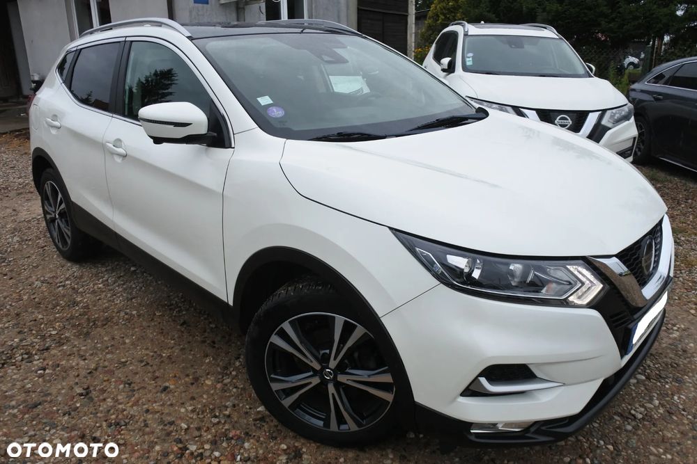 Nissan Qashqai 1.3 DIG-T Tekna - 1