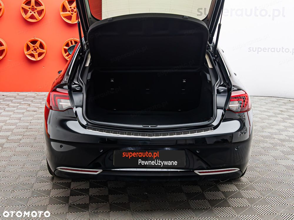 Opel Insignia - 27