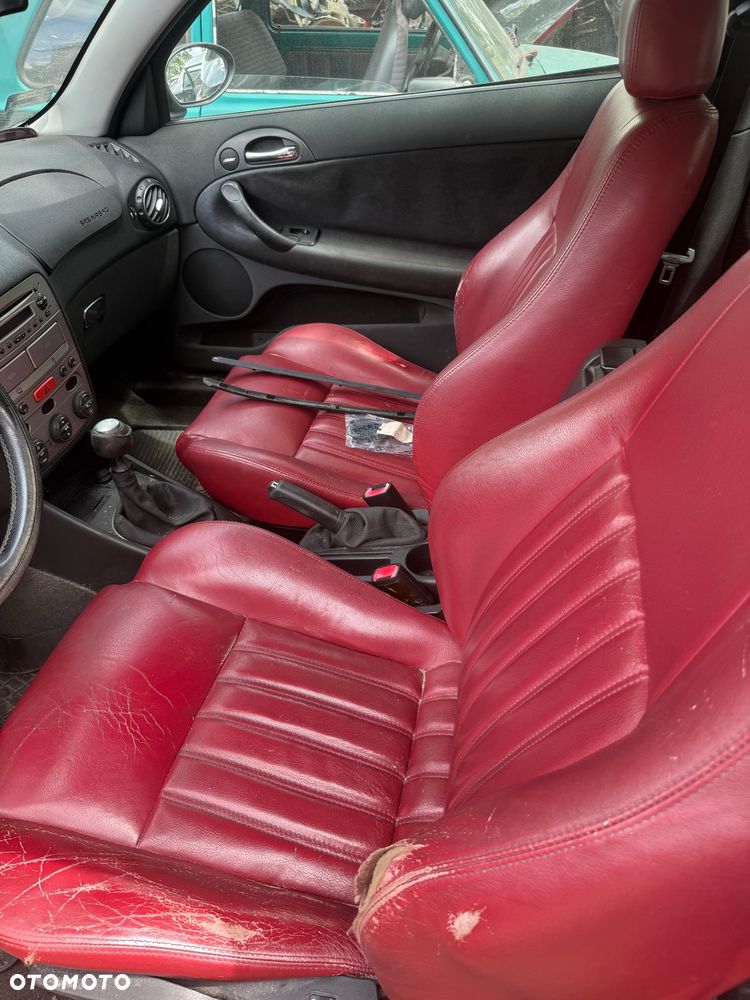 Alfa Romeo 147 na części - 6