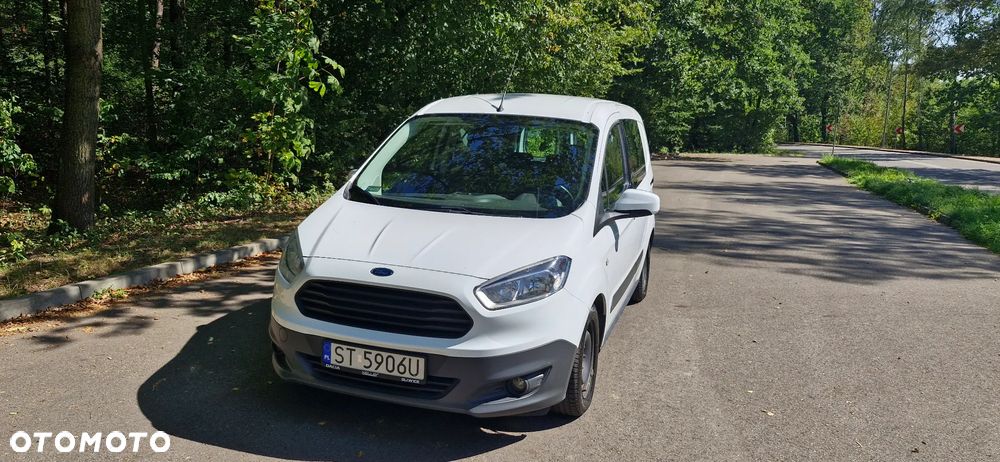 Ford Transit Courier - 1