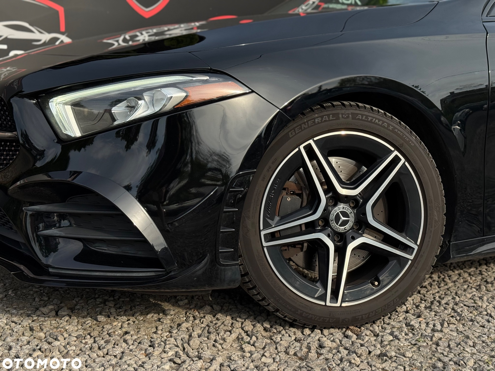 Mercedes-Benz Klasa A 250 4-Matic AMG Line 8G-DCT - 4
