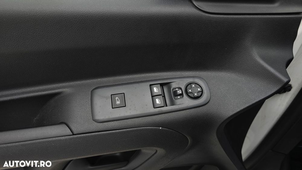 Peugeot Partner - 11