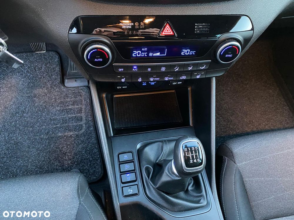 Hyundai Tucson 1.6 GDI BlueDrive Comfort 2WD - 12