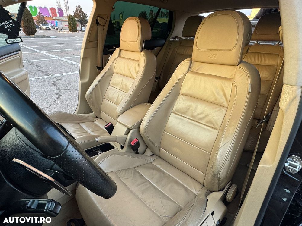 Volkswagen Golf R32 4Motion DSG - 23