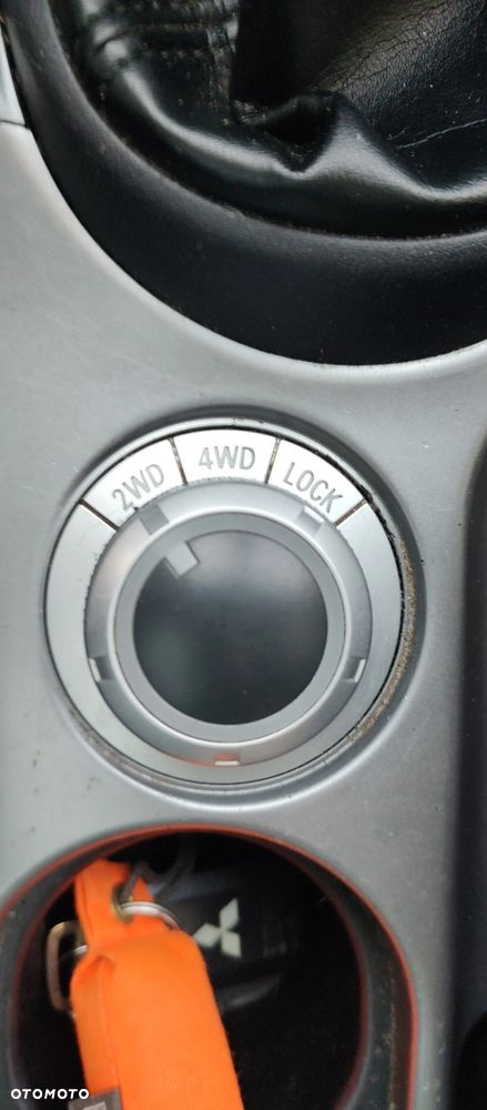 Mitsubishi Outlander 2.2 DI-D 4WD Invite - 5