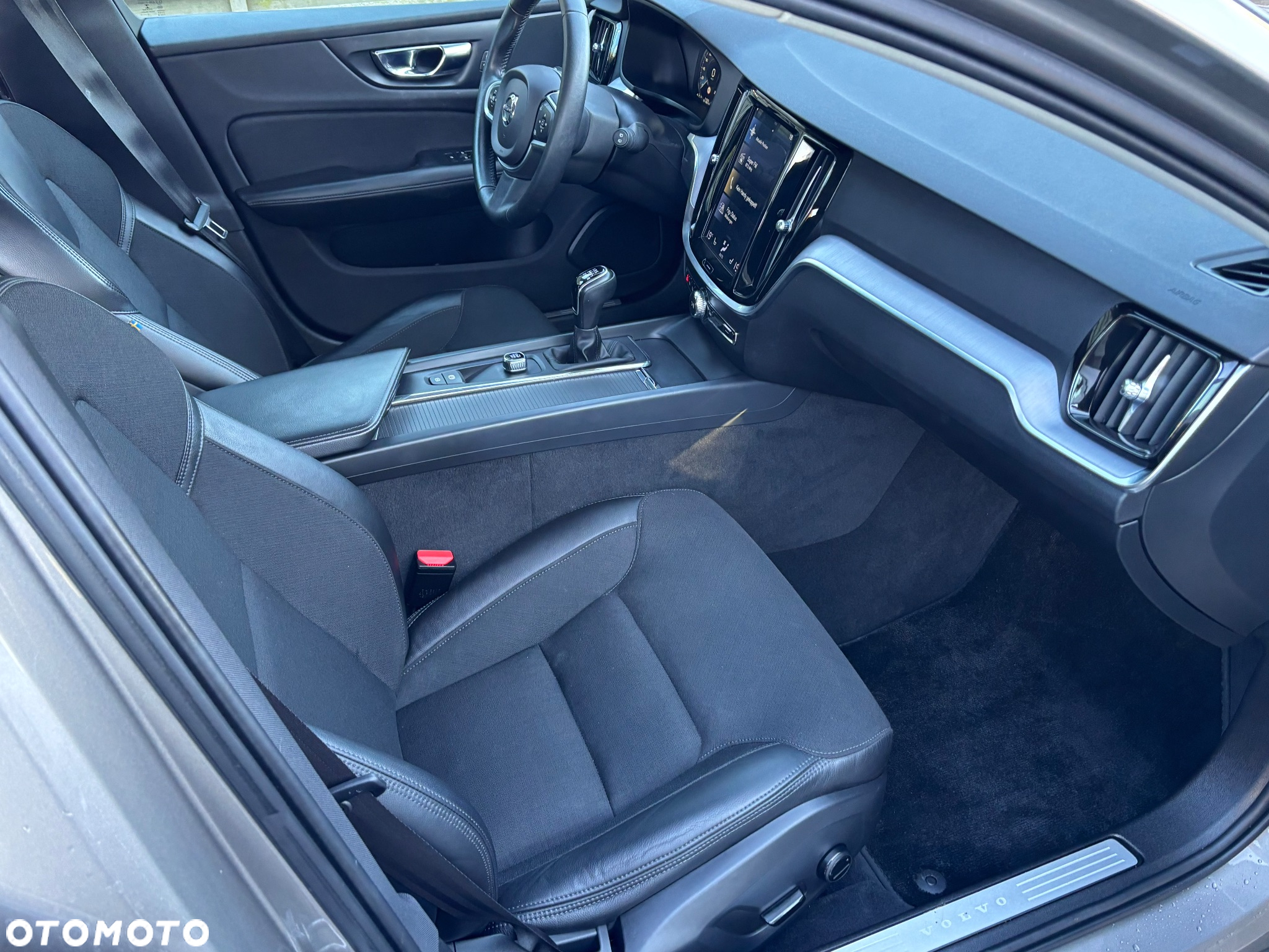Volvo V60 D4 Drive-E Summum - 31