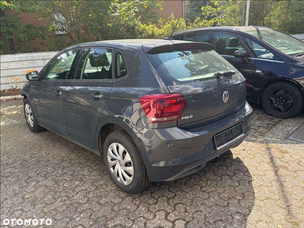 Volkswagen Polo - 14