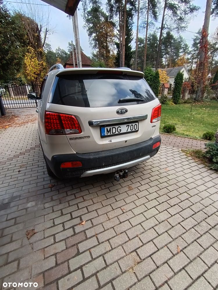 Kia Sorento 2010 photo 3