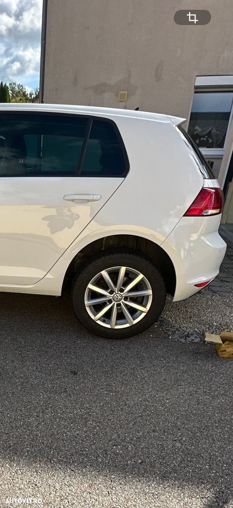 Volkswagen Golf 1.6 TDI BlueMotion Comfortline - 13