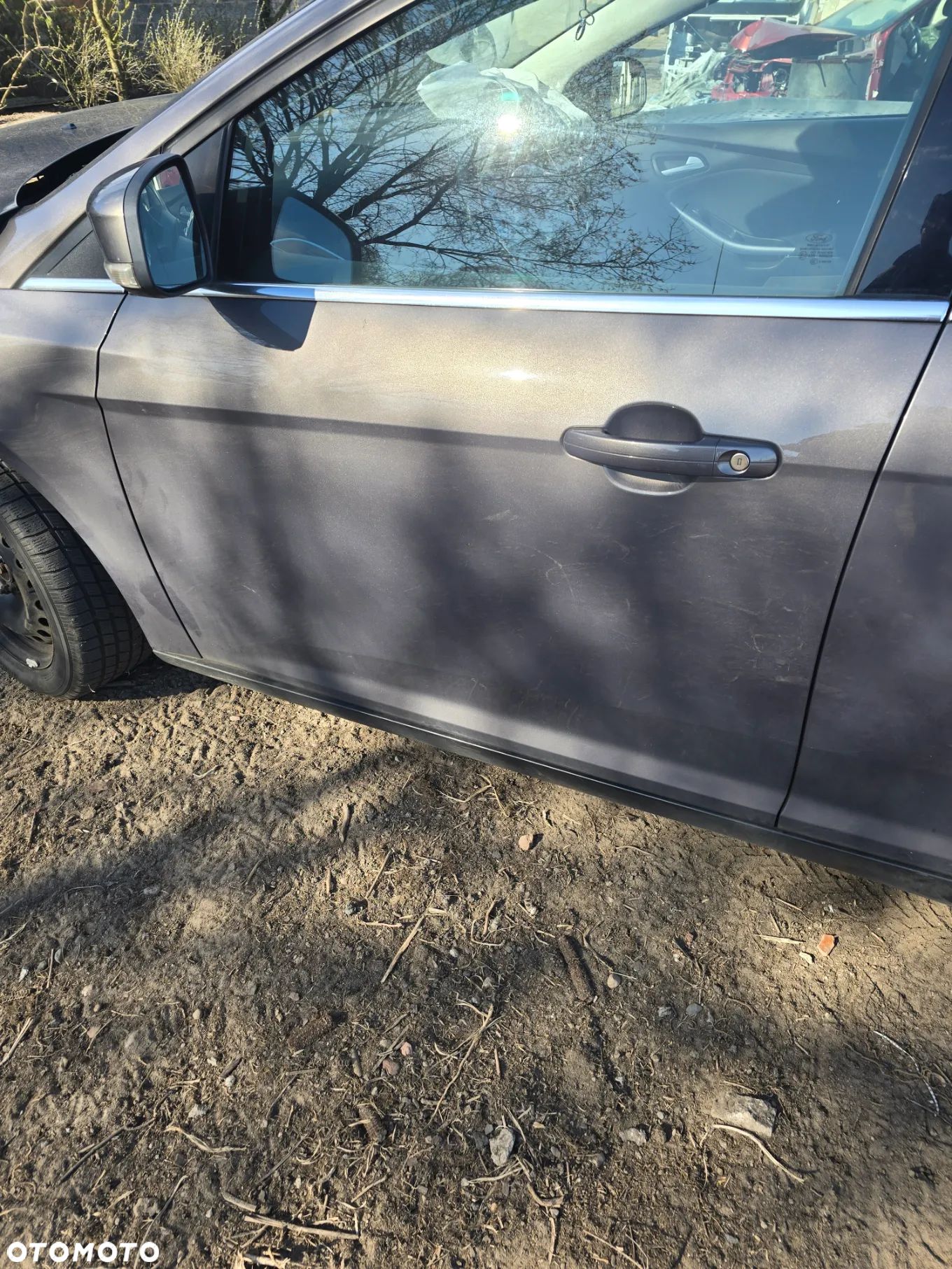 Drzwi lewy przód ford Focus mk3 w kolorze VB - 1