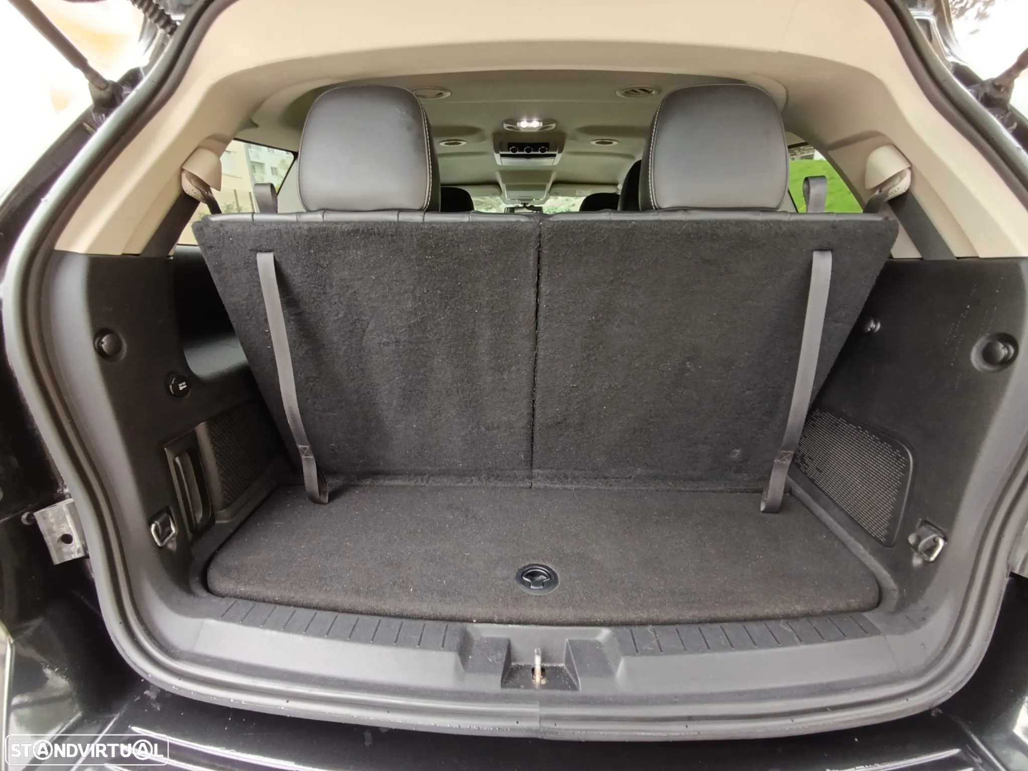 Fiat Freemont 2.0 M-Jet Urban - 31