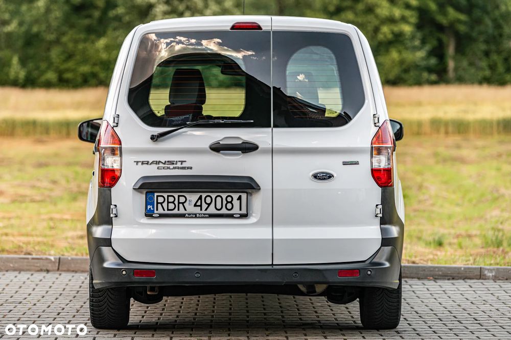 Ford Tourneo Courier 1.0 EcoBoost Trend - 16