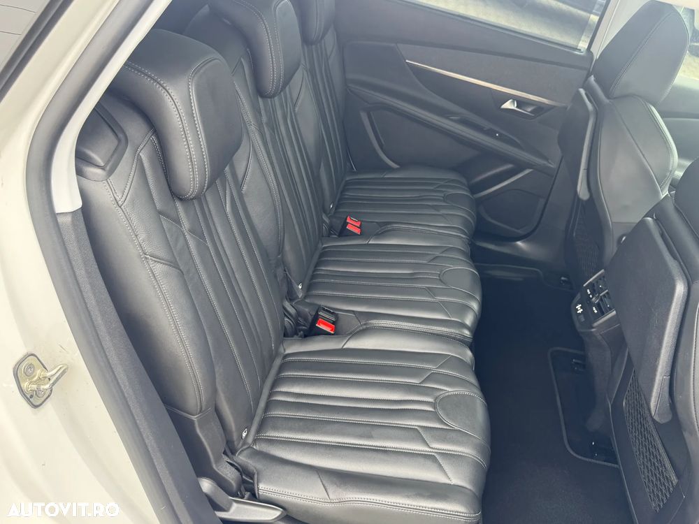 Peugeot 5008 1.5L BlueHDI EAT8 S&S Allure Pack - 17