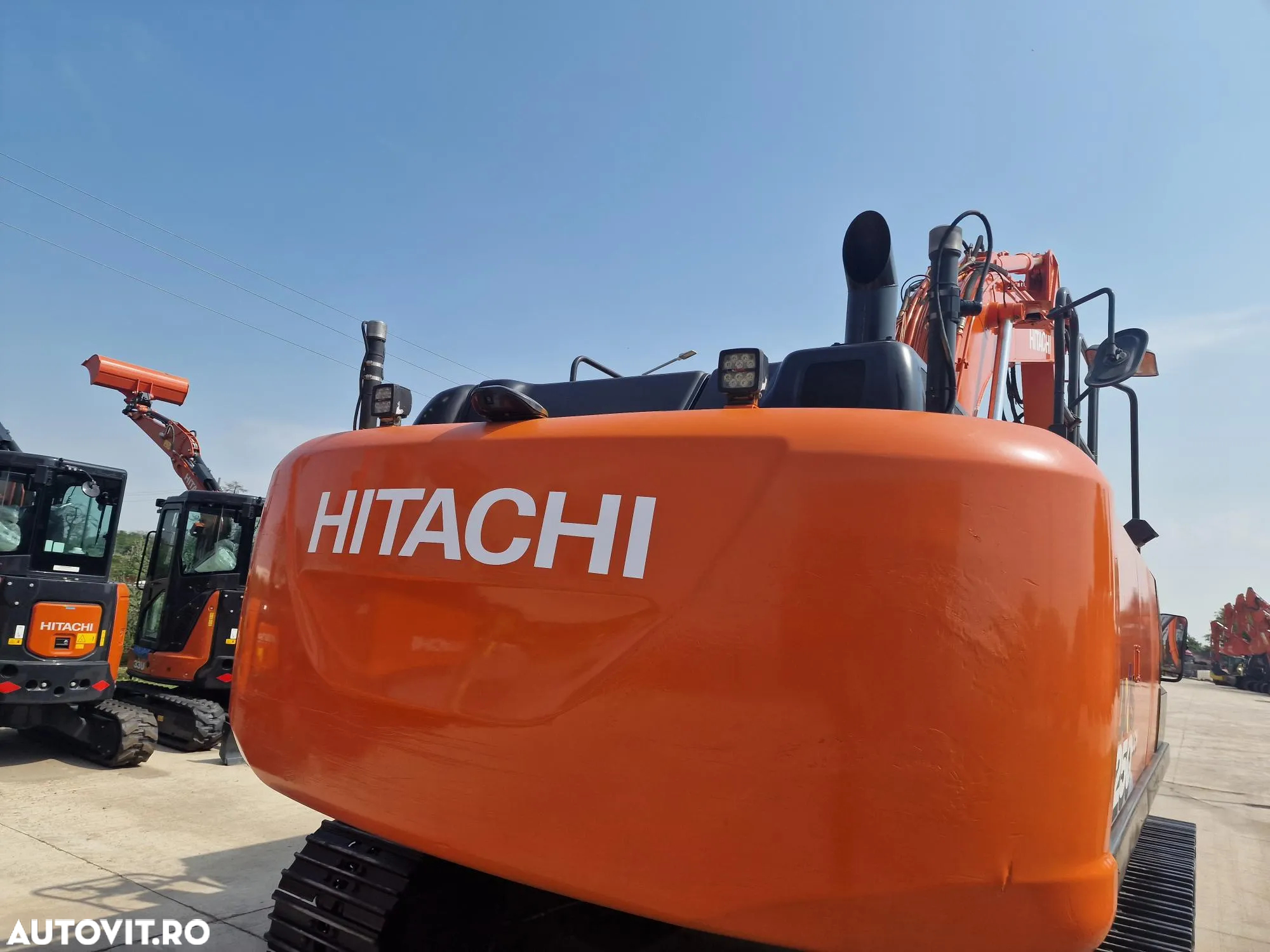 Hitachi ZX250LCN-6, 27,1t, 10.139h, cupa NOUA 1,55mc-76.900 EUR+Tva, gresare automata, Instalatia hdr de picon, inst hidr rotire atasament, lant 80%, camera spate si lateral, pregatire 3D, SUPER INTRETINUT-posibilitate leasing-PROMOTIE 76900 EUR+Tva - 33