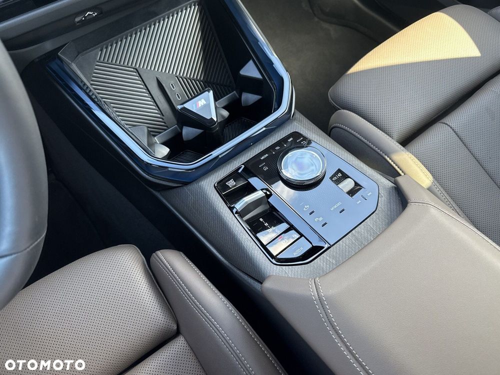 BMW X3 xDrive20d mHEV - 17