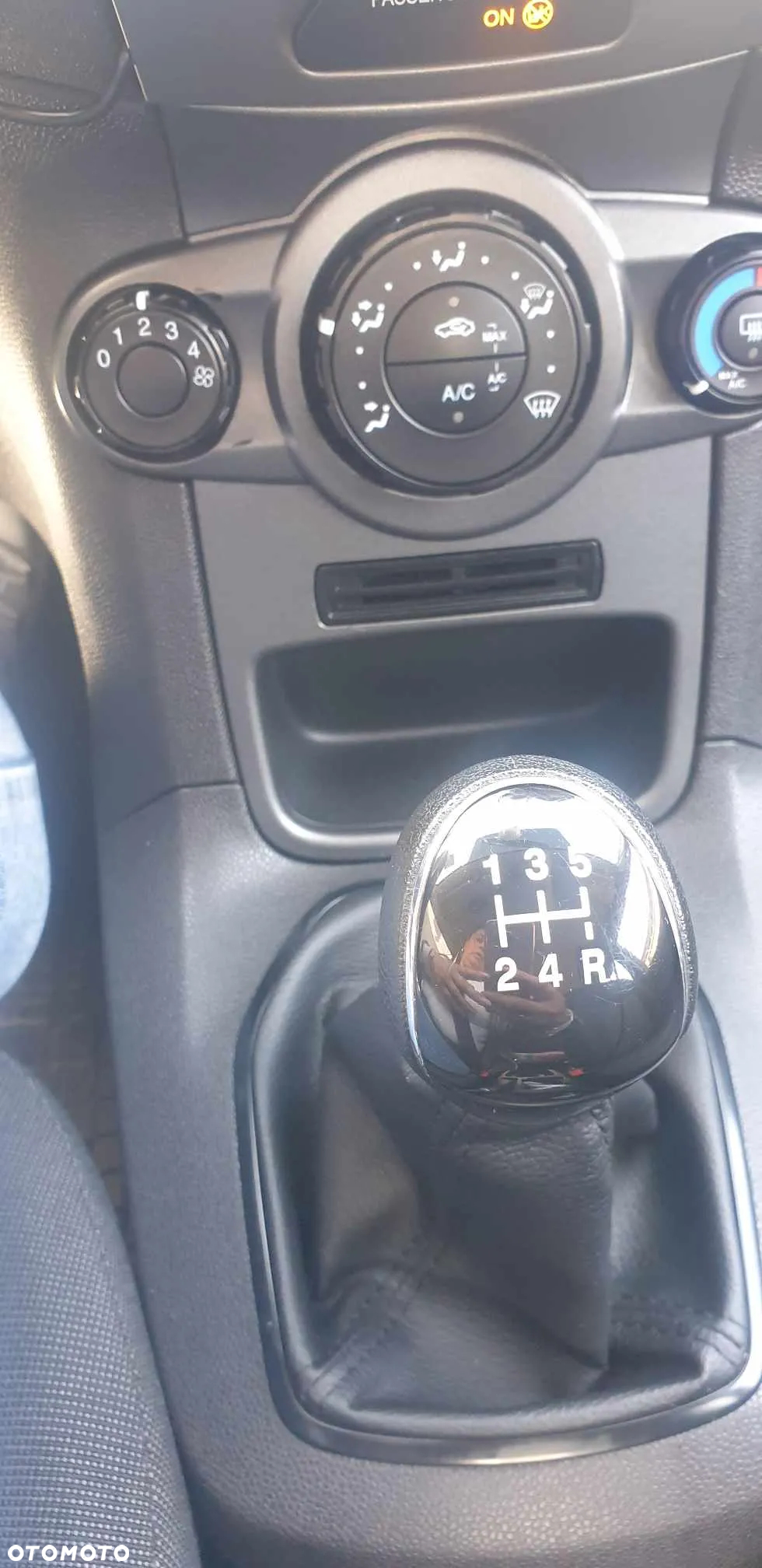 Ford Fiesta 1.25 Ambiente - 8