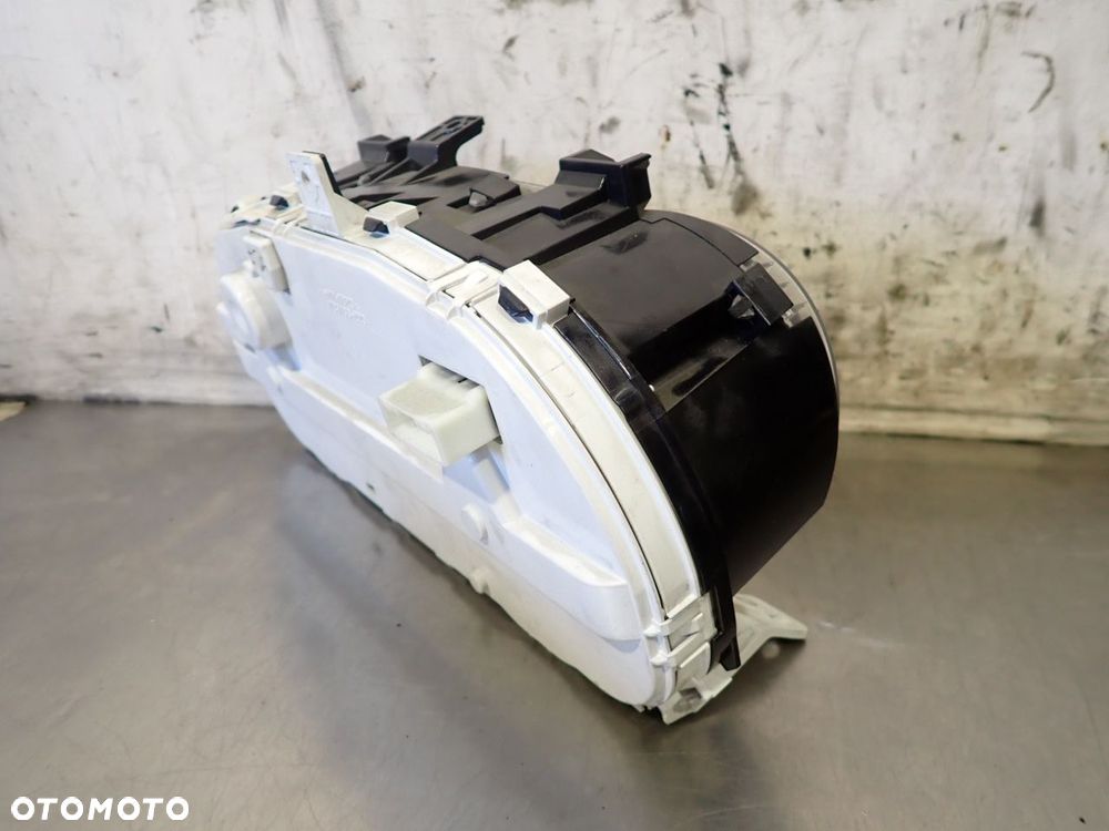 LICZNIK MITSUBISHI LANCER VIII 8100B127A - 5