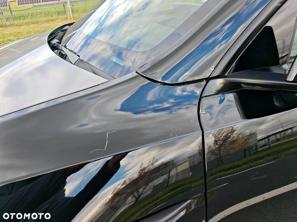 Tesla Model Y Performance Dual Motor AWD - 15