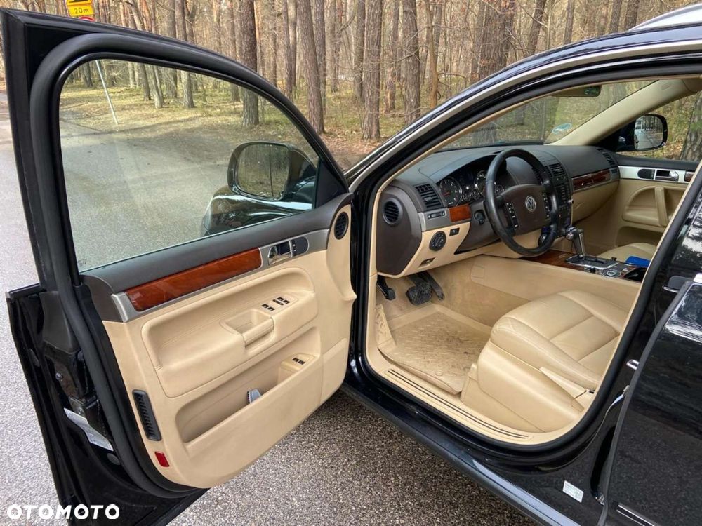 Volkswagen Touareg - 27