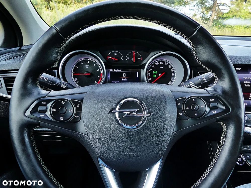 Opel Astra 1.6 Turbo Start/Stop Innovation - 27