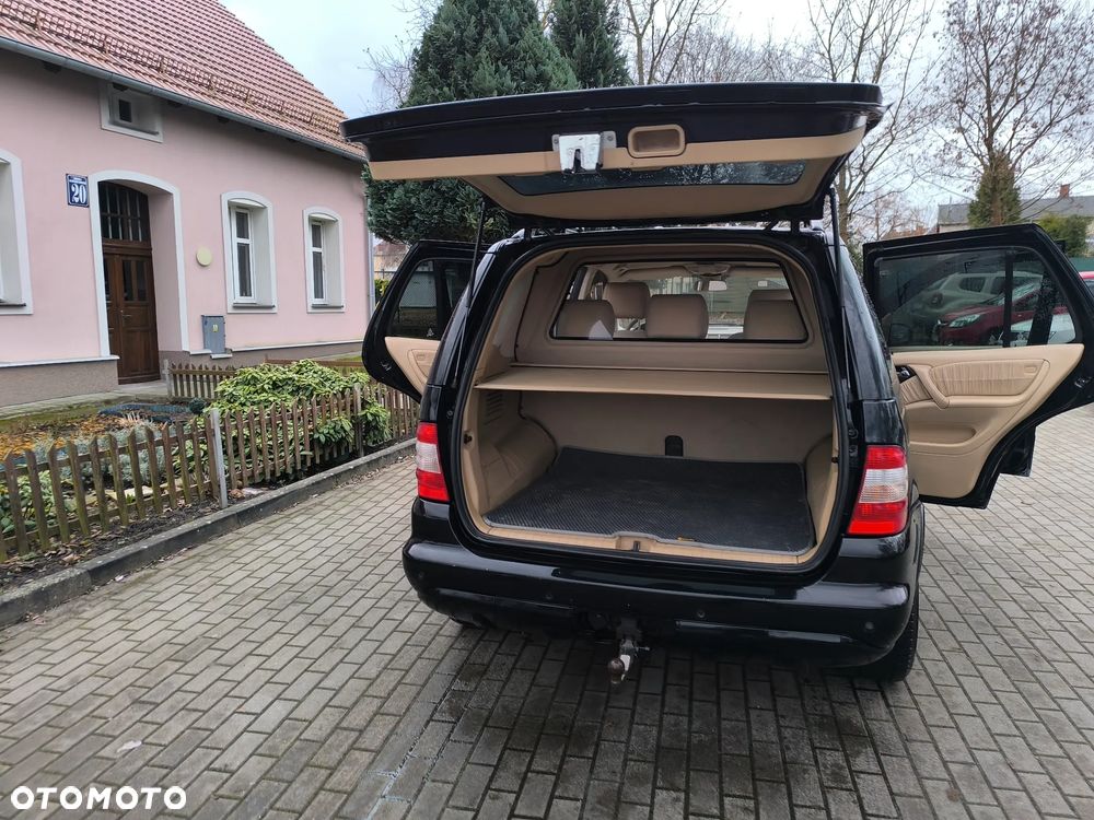 Mercedes-Benz ML - 11