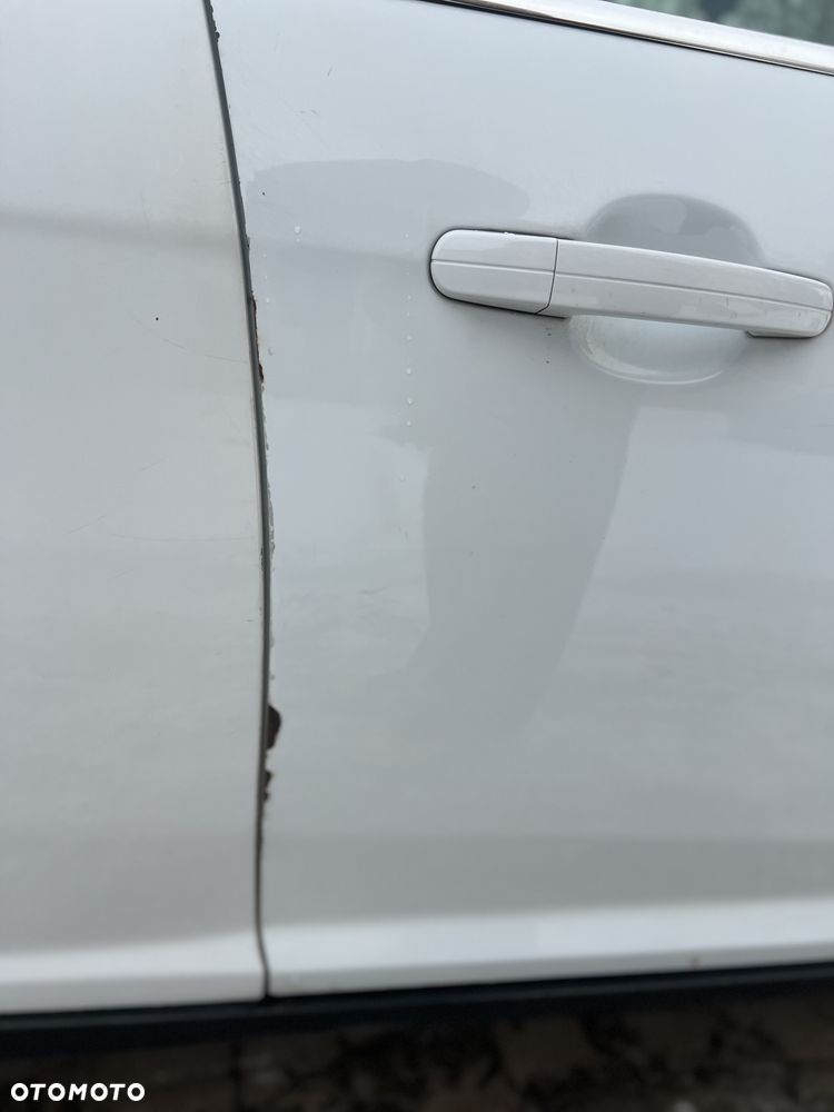 Ford Focus 1.6 TDCi Ambiente Start - 4