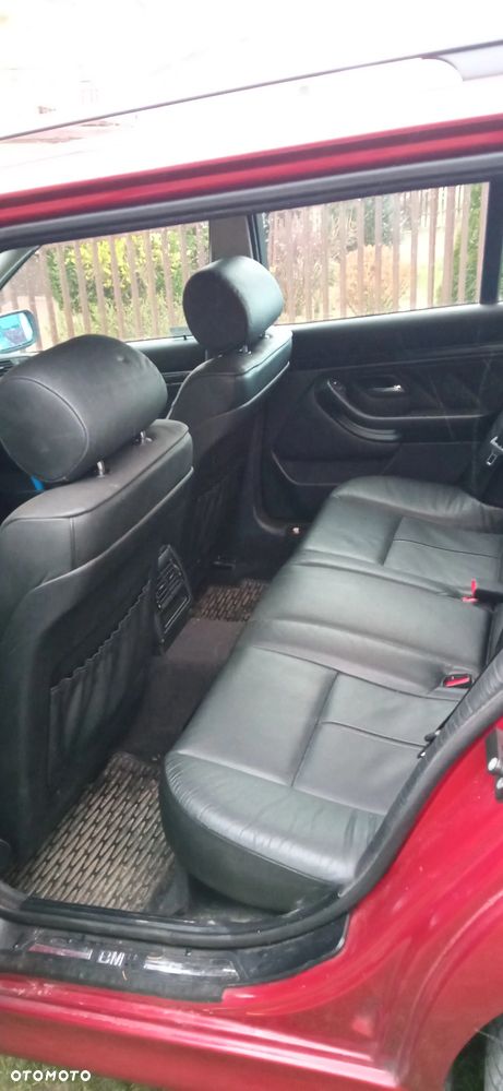 BMW Seria 5 - 32