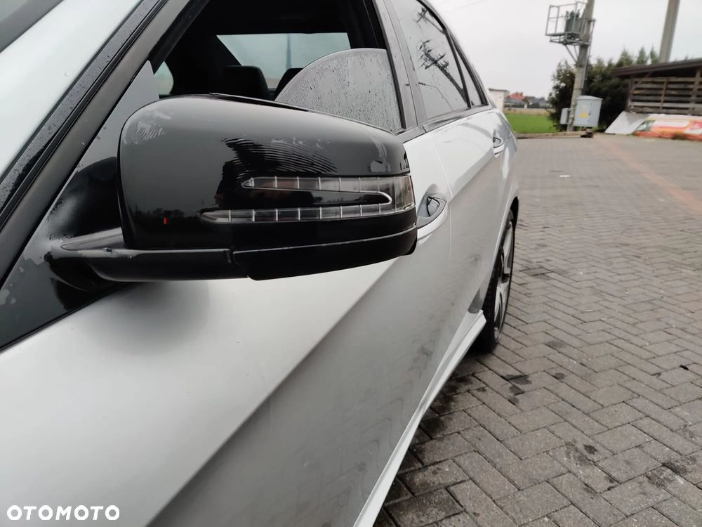 Mercedes-Benz Klasa E 63 AMG T AMG Speedshift 7G-MCT - 31