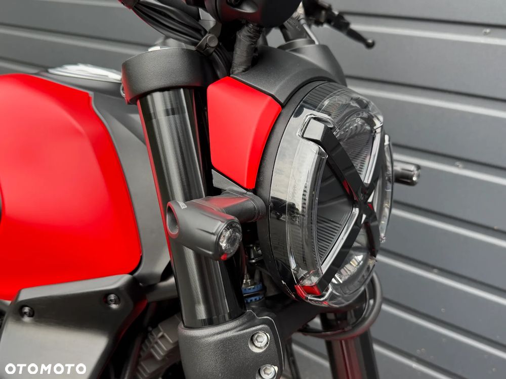 Ducati Scrambler - 8