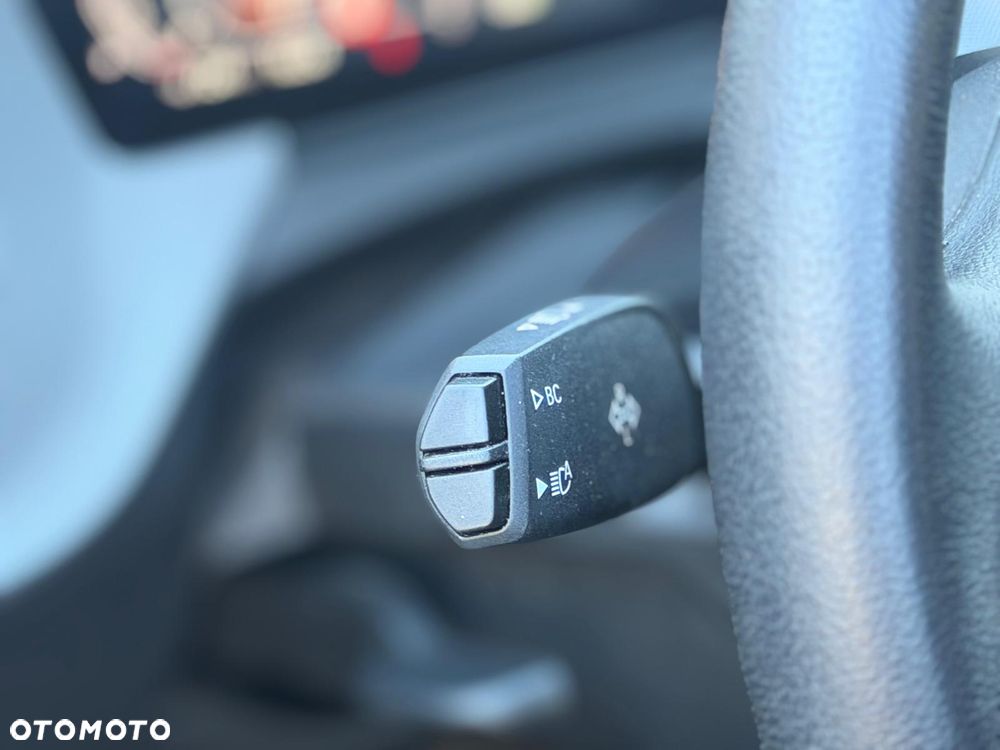 BMW Seria 1 118i Advantage - 16