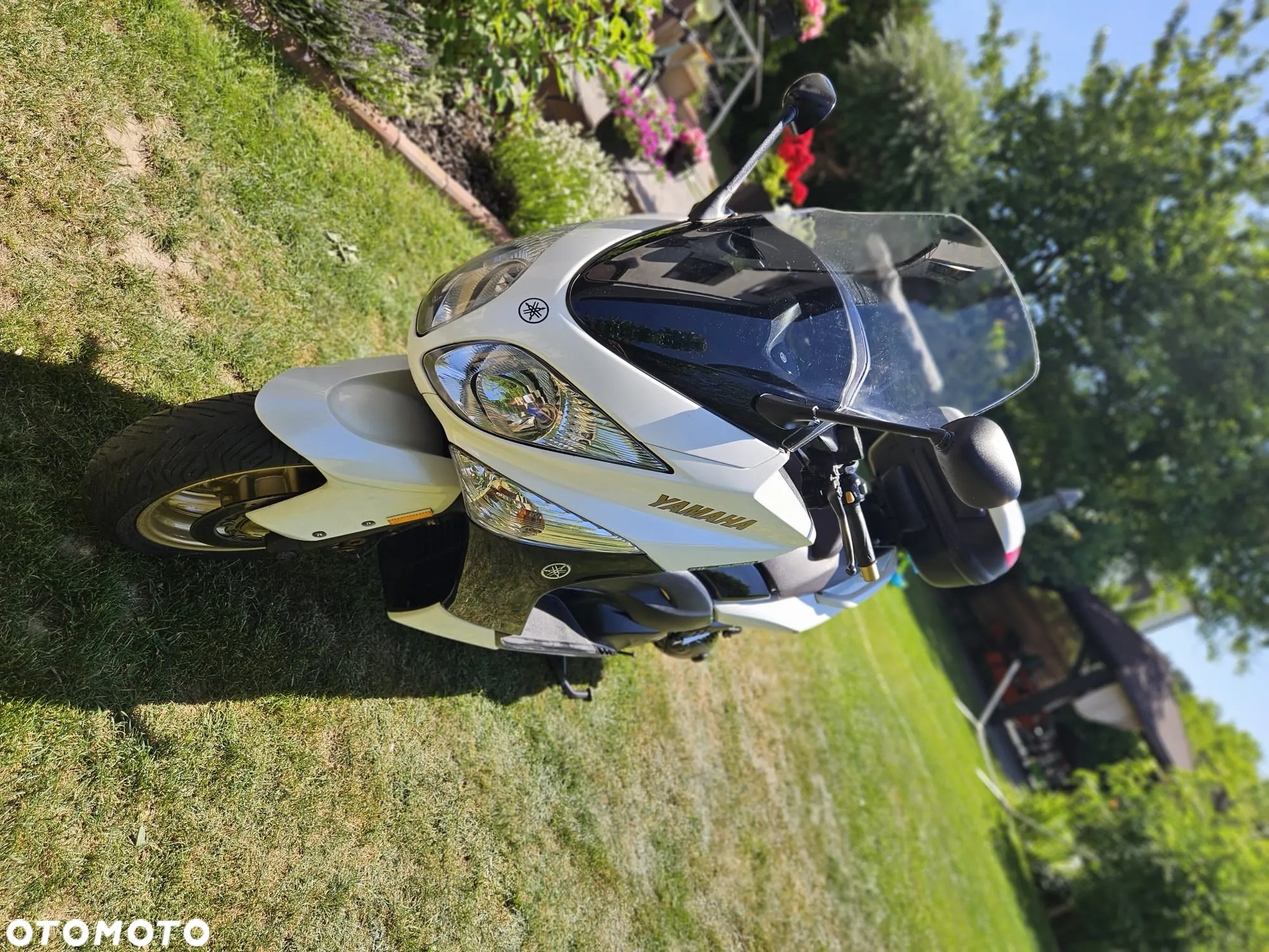 Yamaha Tmax - 7
