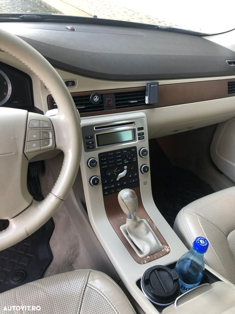 Volvo XC 70 D5 AWD Summum - 6