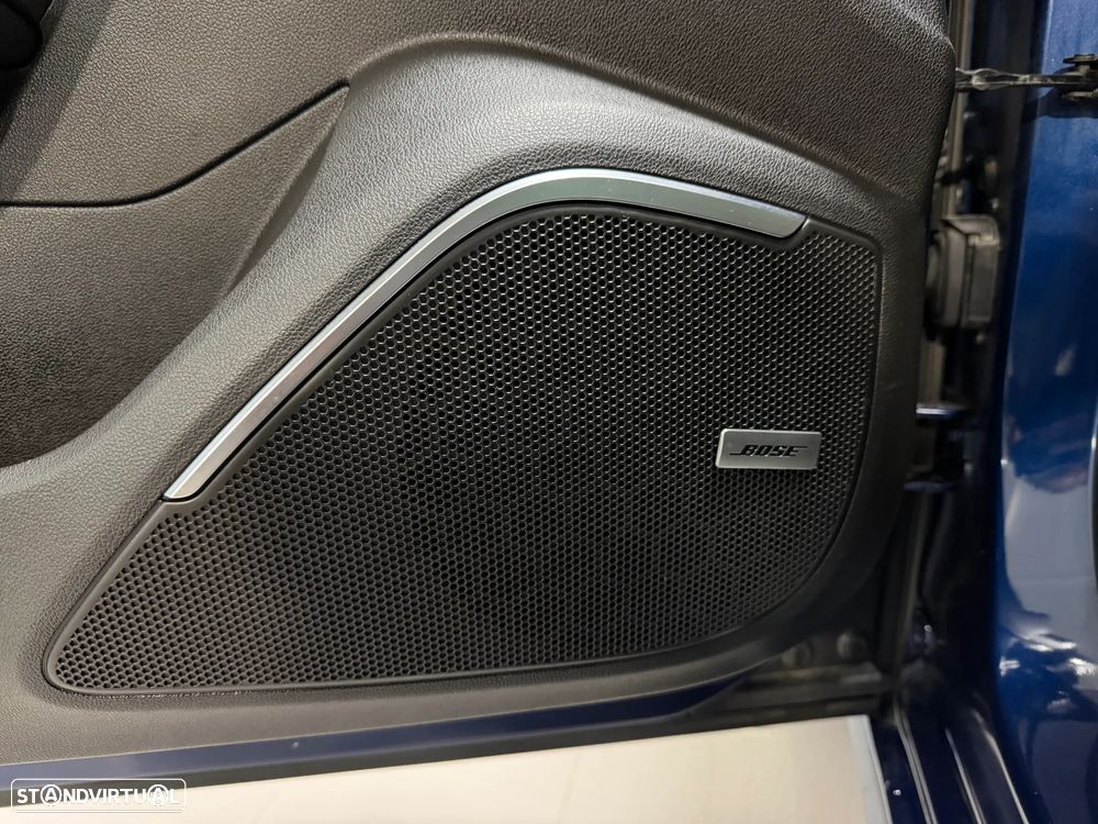 Renault Mégane Sport Tourer 1.5 Blue dCi Bose Edition EDC - 15