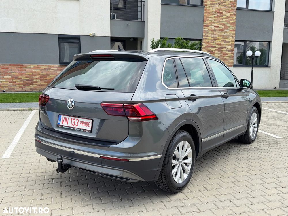 Volkswagen Tiguan - 4