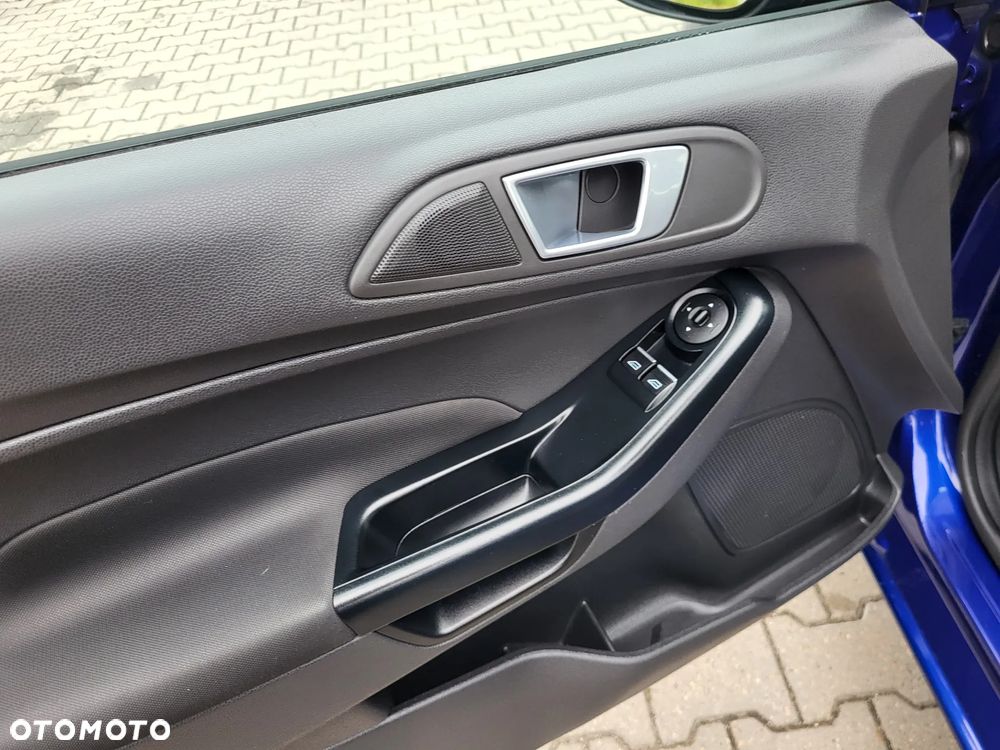 Ford Fiesta - 9