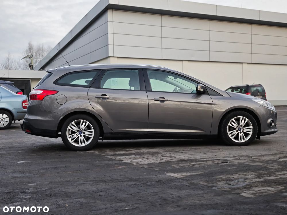 Ford Focus 1.6 TDCi Ambiente - 7