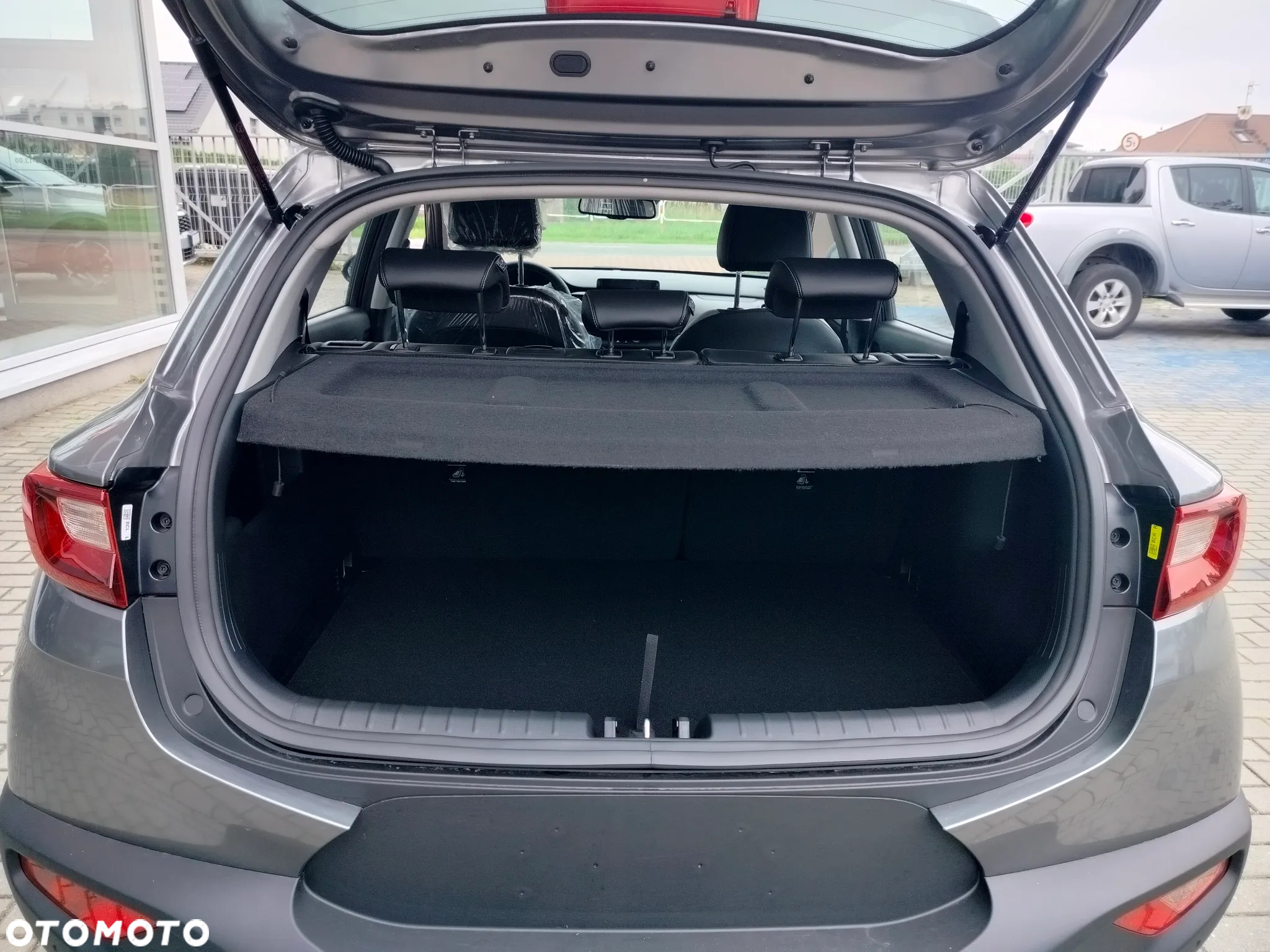 Kia Stonic 1.2 L - 8