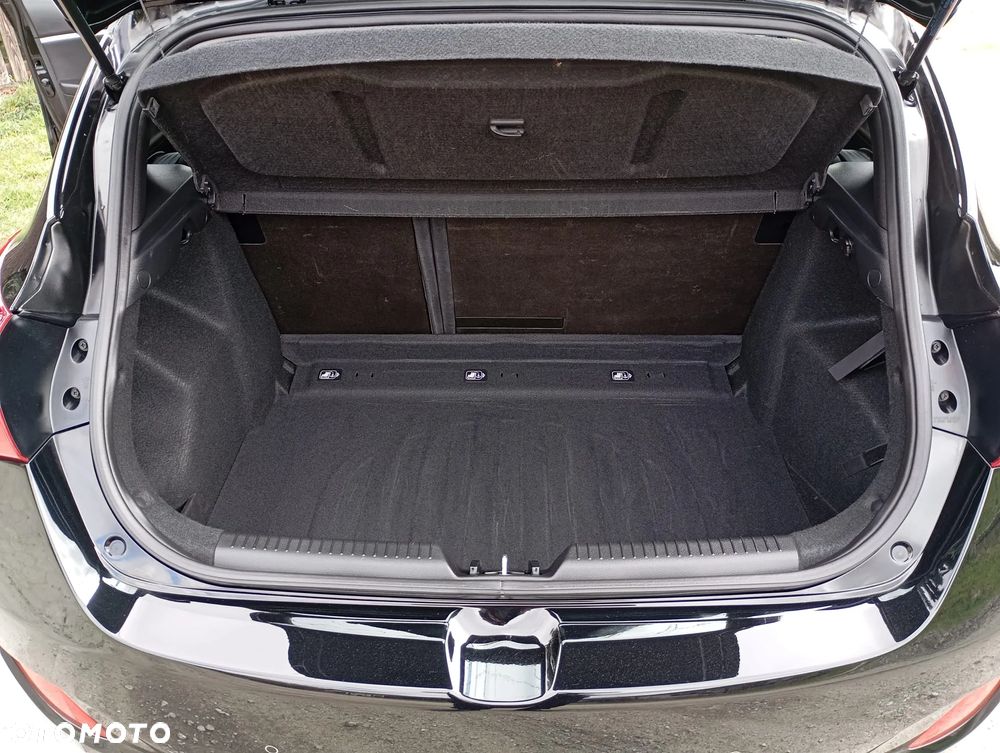 Hyundai i30 i30cw 1.4 Fifa World Cup Edition - 24