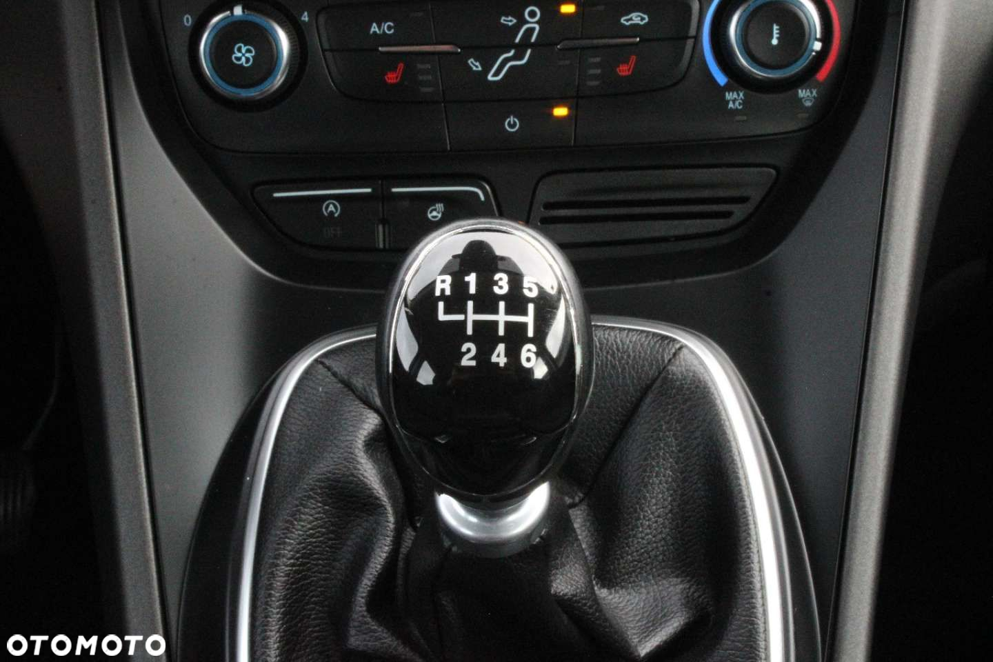 Ford C-MAX - 35