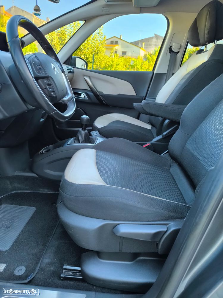 Citroën C4 Picasso 1.6 e-HDi Exclusive - 10
