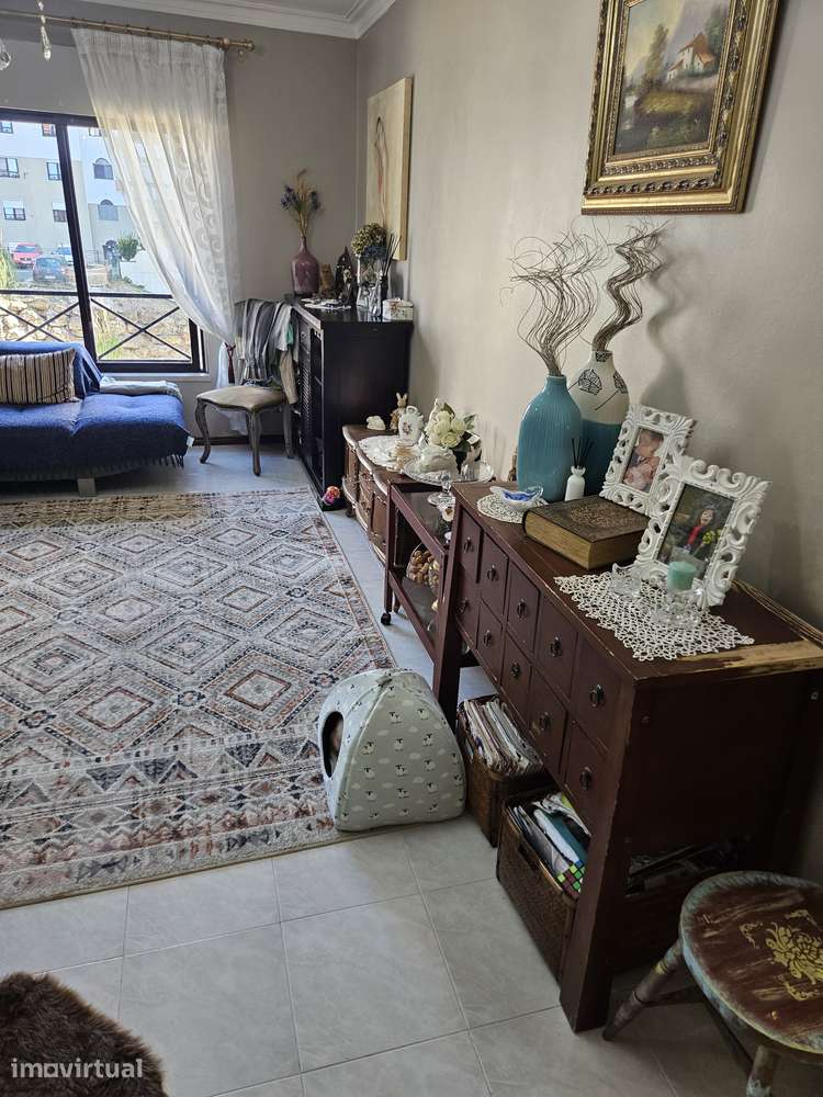 Apartamento T2 com com varanda em Algueirão-Mem Martins - Grande imagem: 2/38