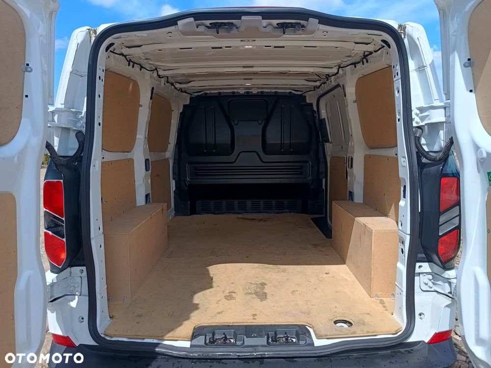 Ford TRANSIT CUSTOM L1h1 - 15