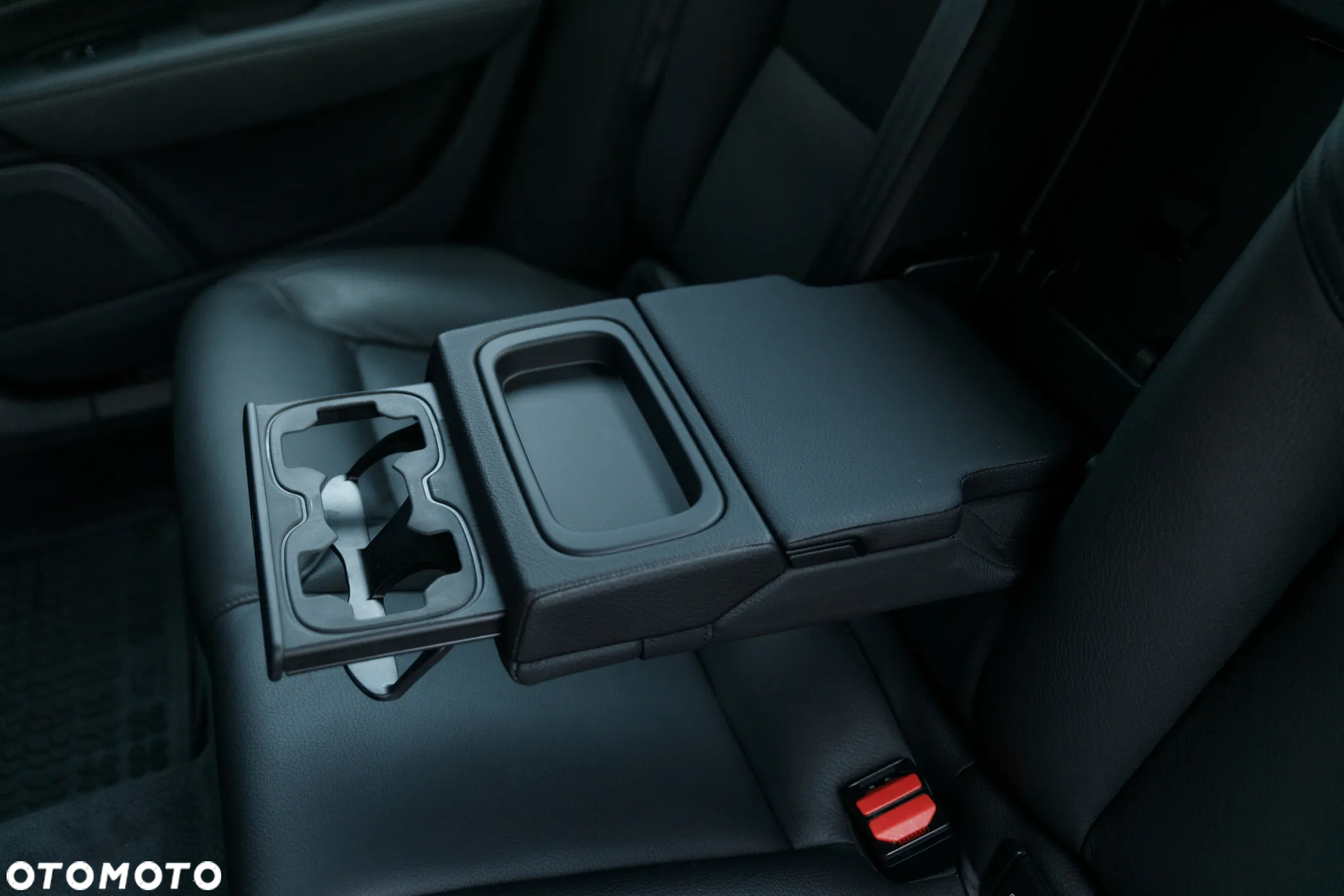 Volvo S90 D4 Momentum Pro - 15