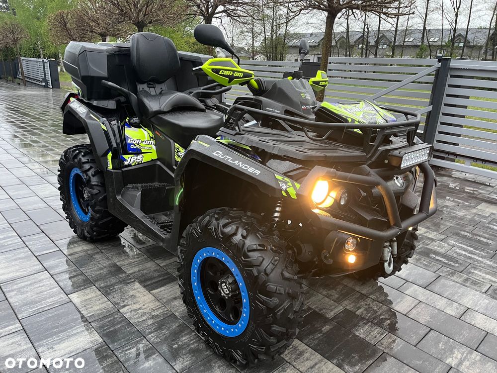 Can-Am Outlander Max - 4