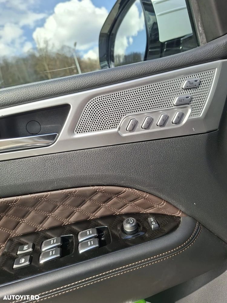 SsangYong REXTON G4 2.2 e-XDI 4WD Black Edition - 11