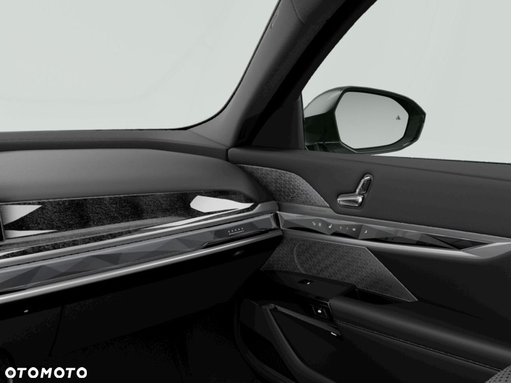 BMW Seria 7 - 8