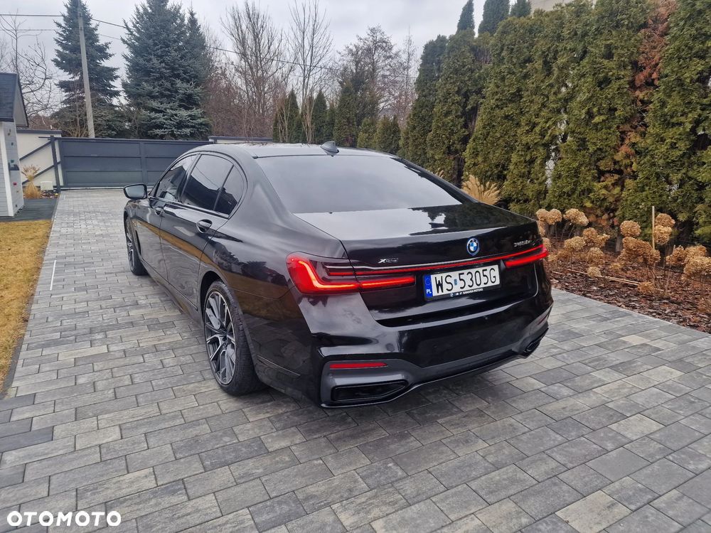 BMW Seria 7 - 18