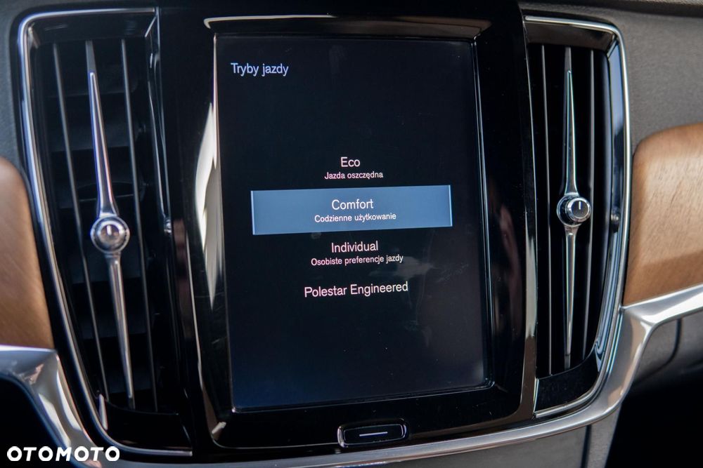 Volvo V90 D4 Inscription - 22