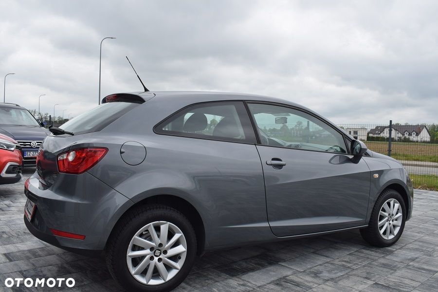 Seat Ibiza SC 1.2 12V Reference Salsa - 24
